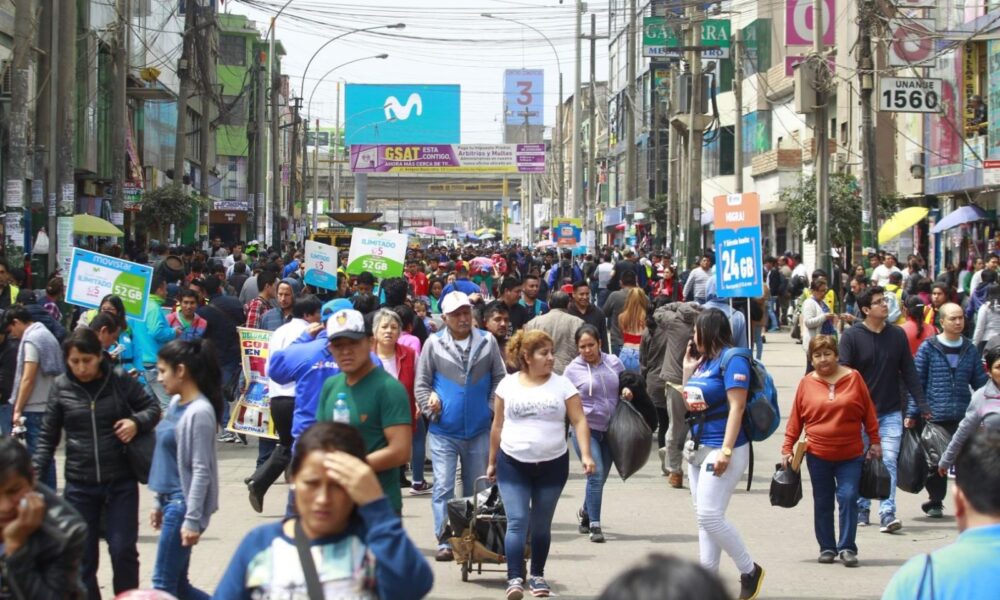 Expertos alertan sobre riesgos fiscales de nueva ley que cambia estructura del IGV