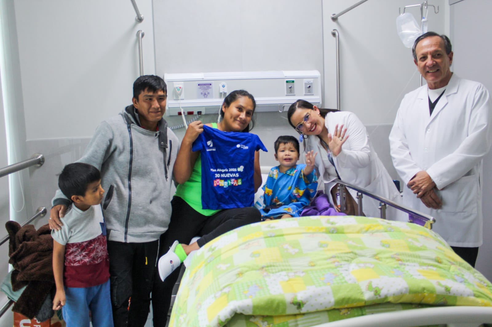 Devolviendo sonrisas: Niños con labio leporino y paladar hendido serán operados sin costo