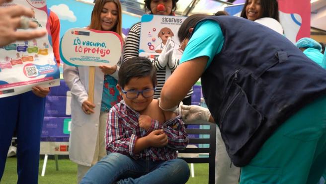 Protección para los más pequeños: campaña de vacunación contra el sarampión es impulsada