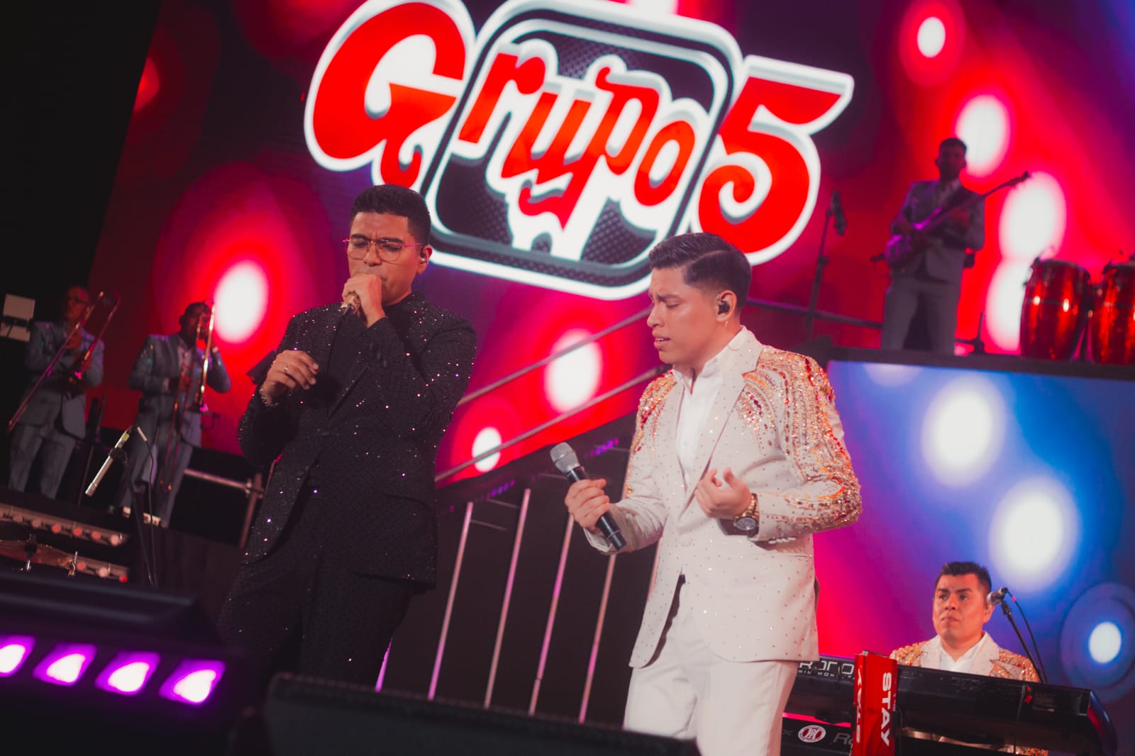 Billy y Christian Yaipén unen sus voces por primera vez con “Tan dentro de mi alma”: un homenaje familiar a la cumbia y al Perú