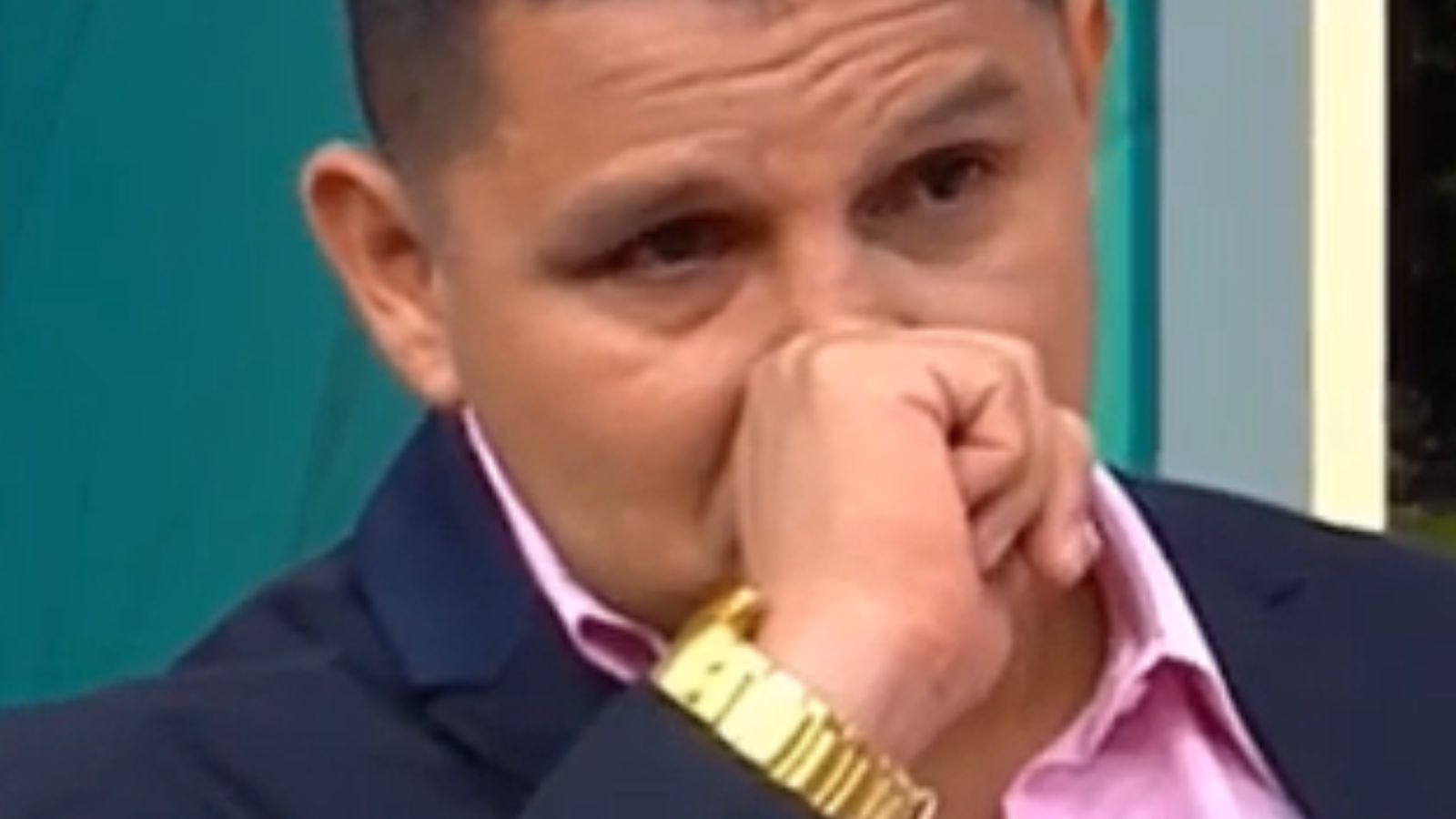 Poder judicial condenó a Néstor Villanueva a prisión suspendida por agresión contra su hijo