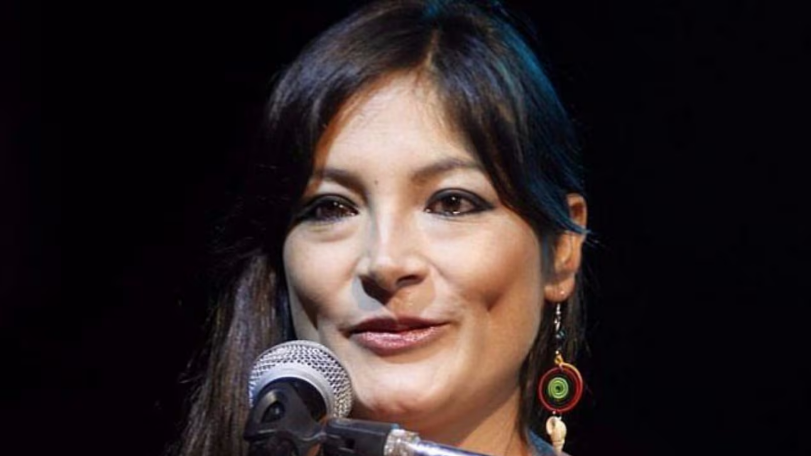 Magaly Solier es internada en hospital de Huanta tras sufrir intoxicación