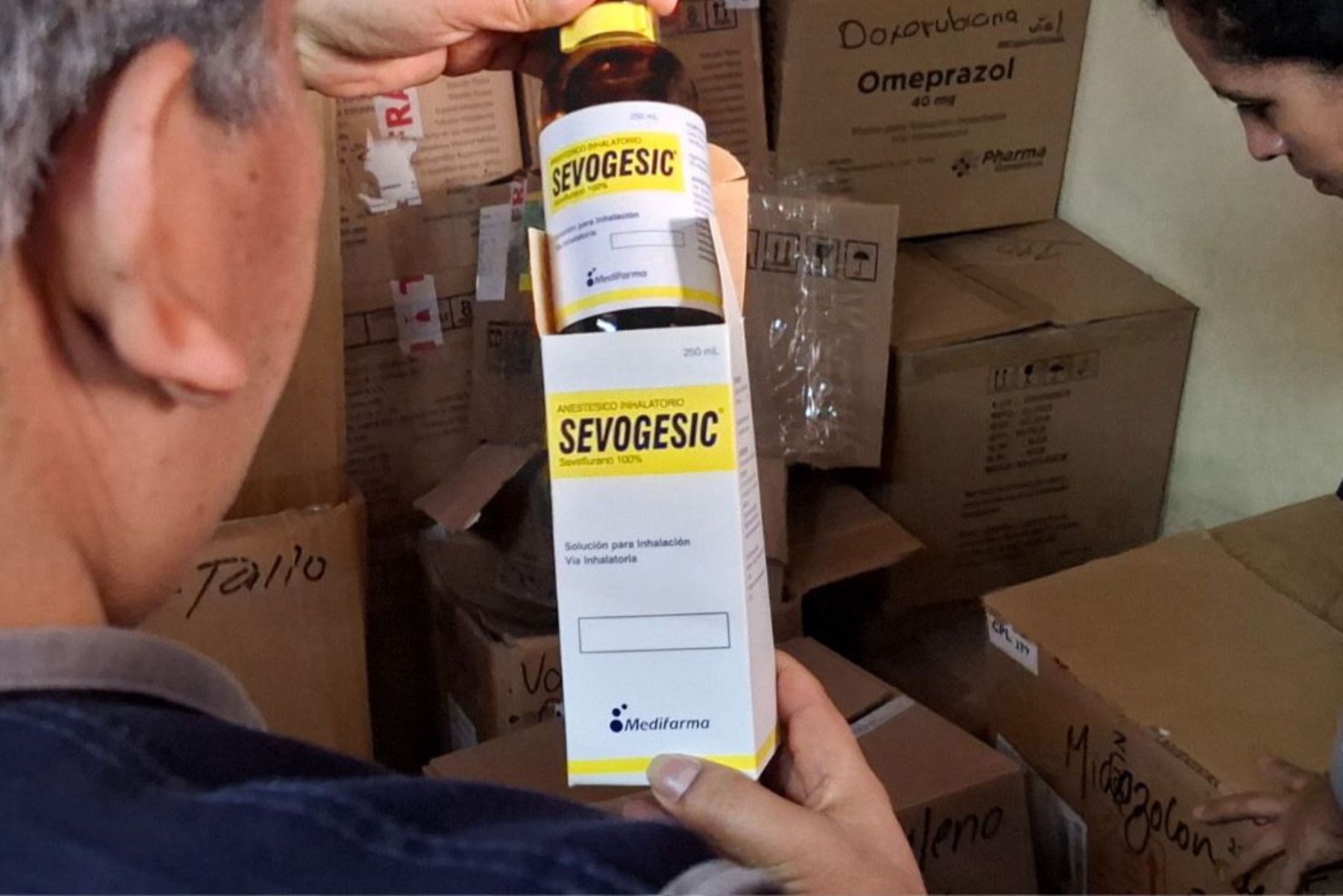 Megaoperativo incauta fentanilo y medicamentos de uso quirúrgico en el Cercado de Lima –