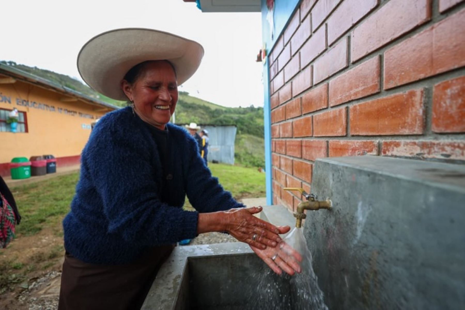 Cajamarca mejora calidad de vida en Tahona Alta con acceso a agua potable –