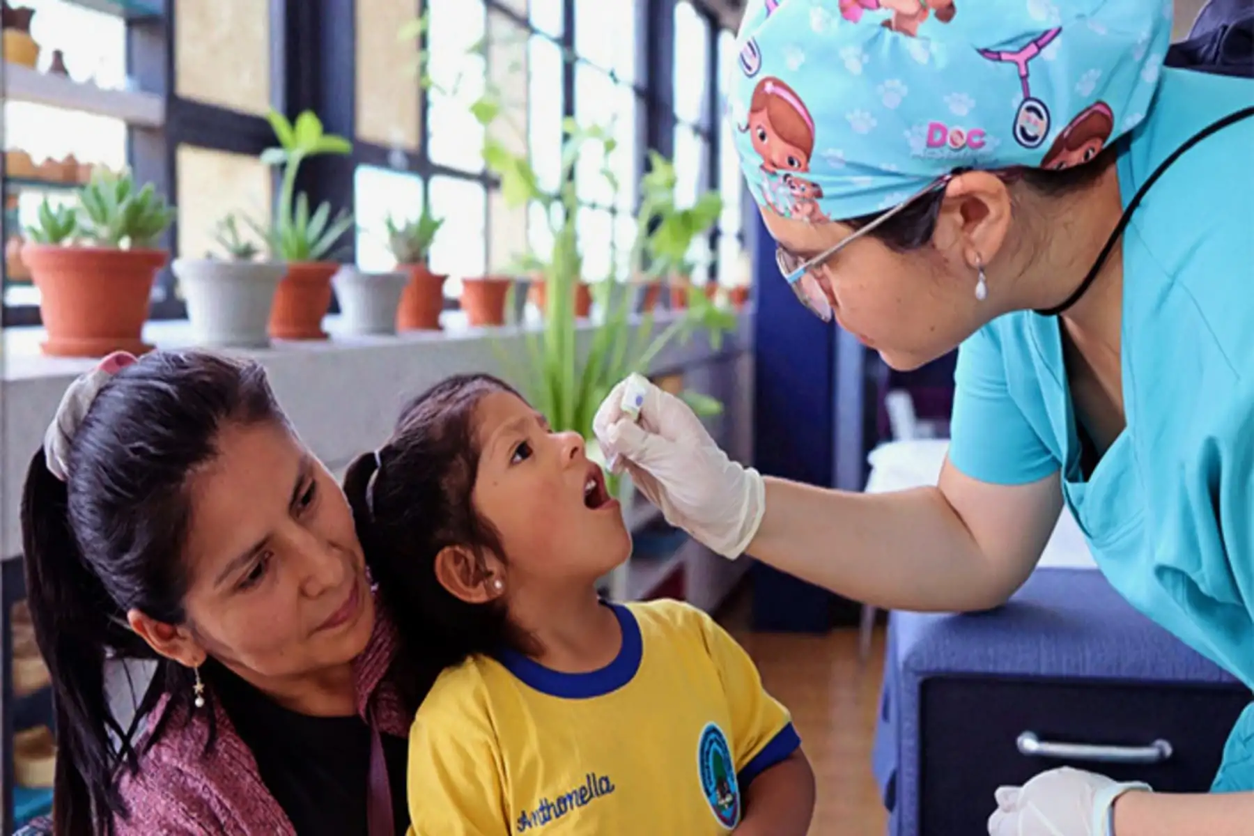 Habilitan 105 puntos de vacunación gratuita contra polio y sarampión –