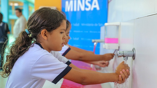 Brindan recomendaciones para cuidar la salud de los escolares ante el fenómeno El Niño –